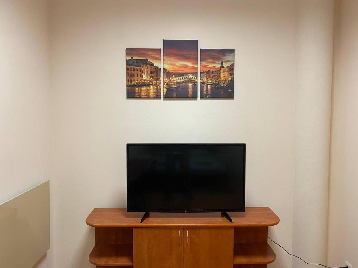 Si-Yo Hostel Użhorod Zewnętrze zdjęcie
