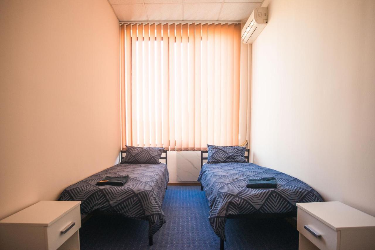 Si-Yo Hostel Użhorod Zewnętrze zdjęcie