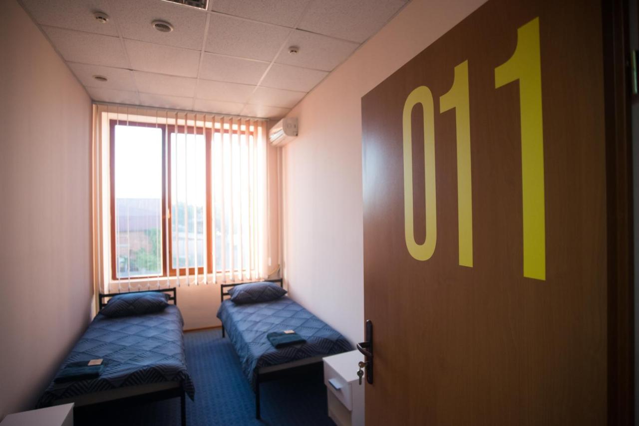 Si-Yo Hostel Użhorod Zewnętrze zdjęcie