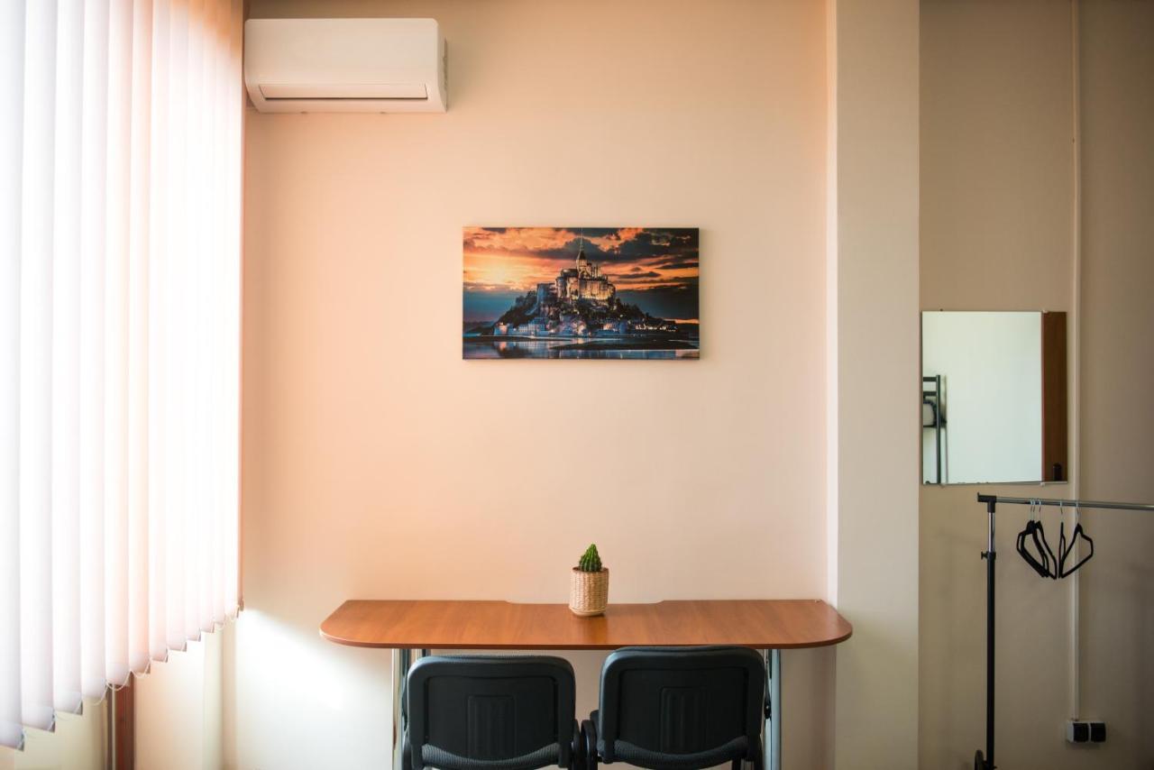 Si-Yo Hostel Użhorod Zewnętrze zdjęcie