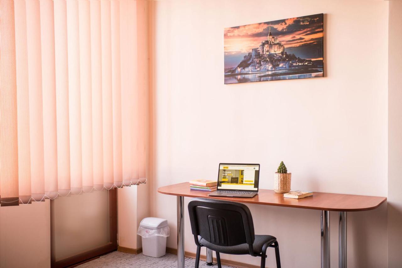 Si-Yo Hostel Użhorod Zewnętrze zdjęcie