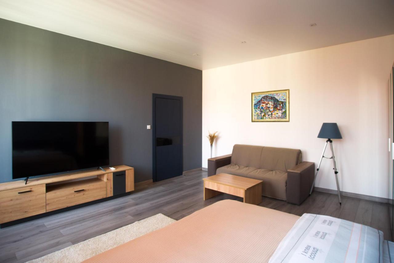 Si-Yo Hostel Użhorod Zewnętrze zdjęcie